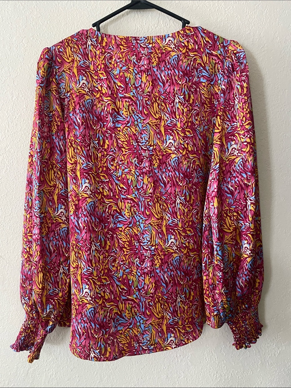 JODIFL Pink Magenta Yellow Blue V-Neck Long Sleeve Blouse - Picture 8 of 11